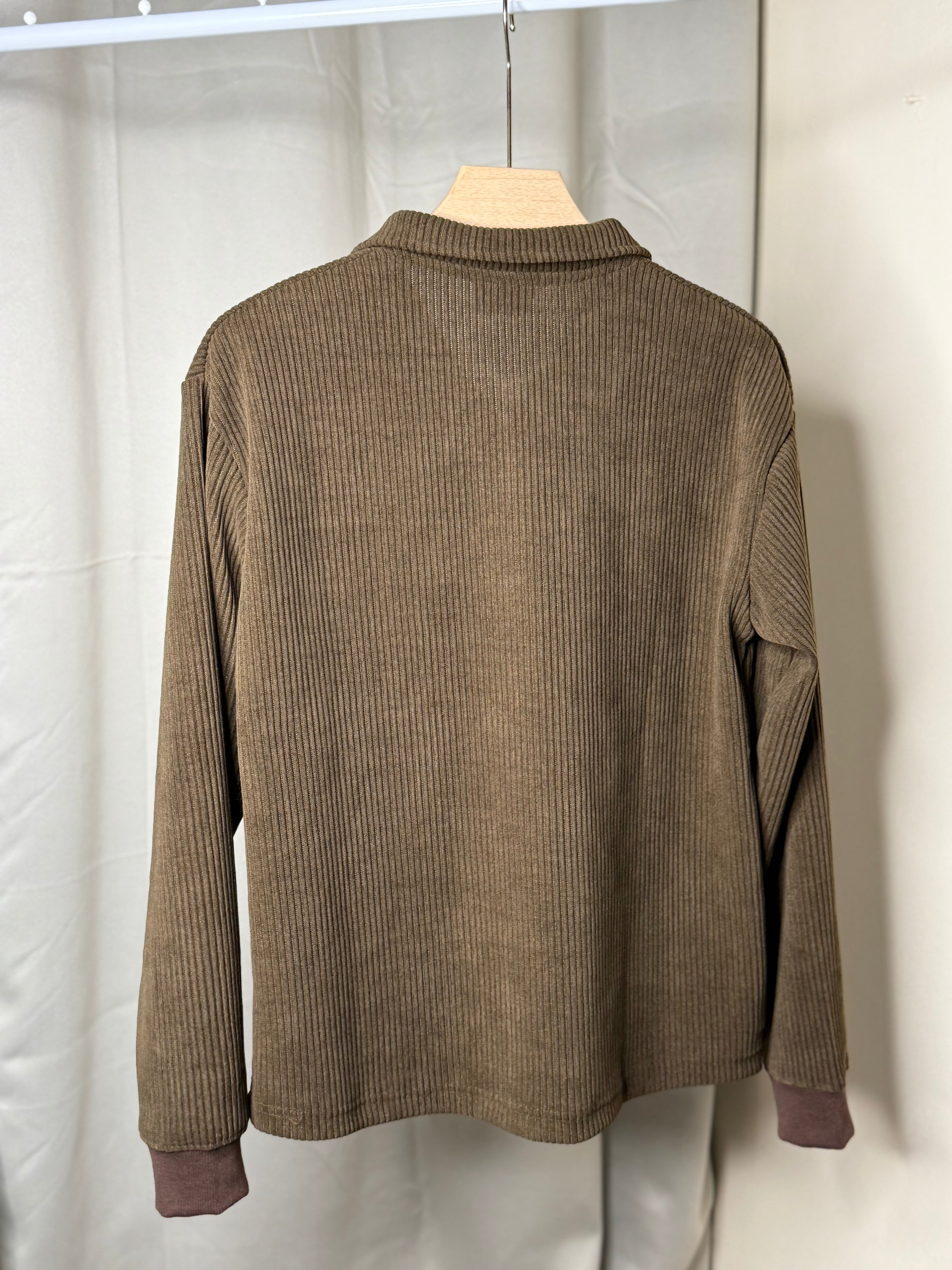 corduroy brown color tshirt